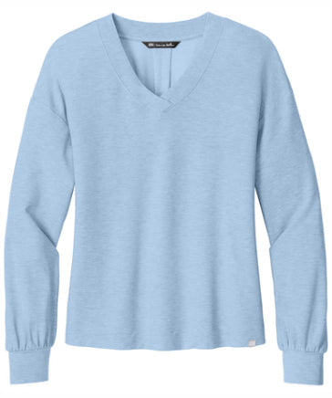 ALL Ladies TravisMathew Long Weekend V-Neck